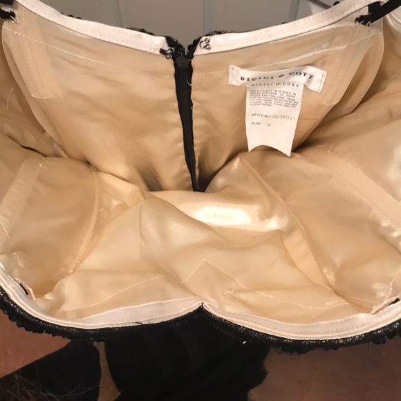 NWT Bicici & Coty Black Hand Beaded Evening dress - Picture 7 of 8